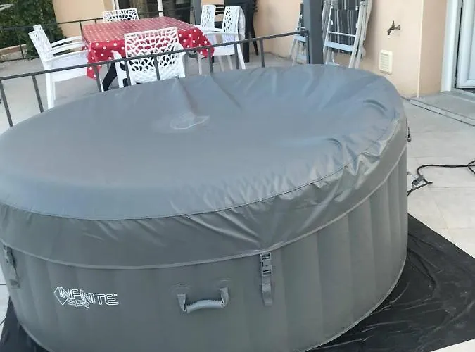 Lejlighed Maison Chaleureuse Avec Barbecue Quartier Calme *