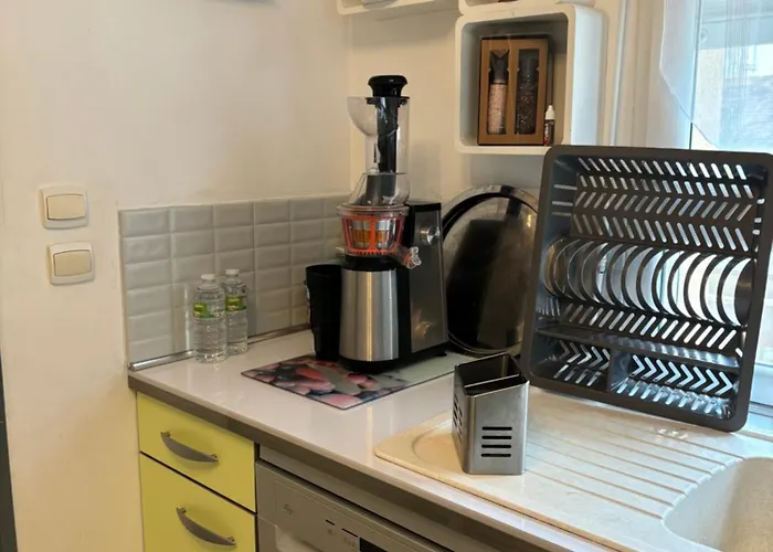 Lejlighed Maison Chaleureuse Avec Barbecue Quartier Calme Voivres-Les-le-Mans